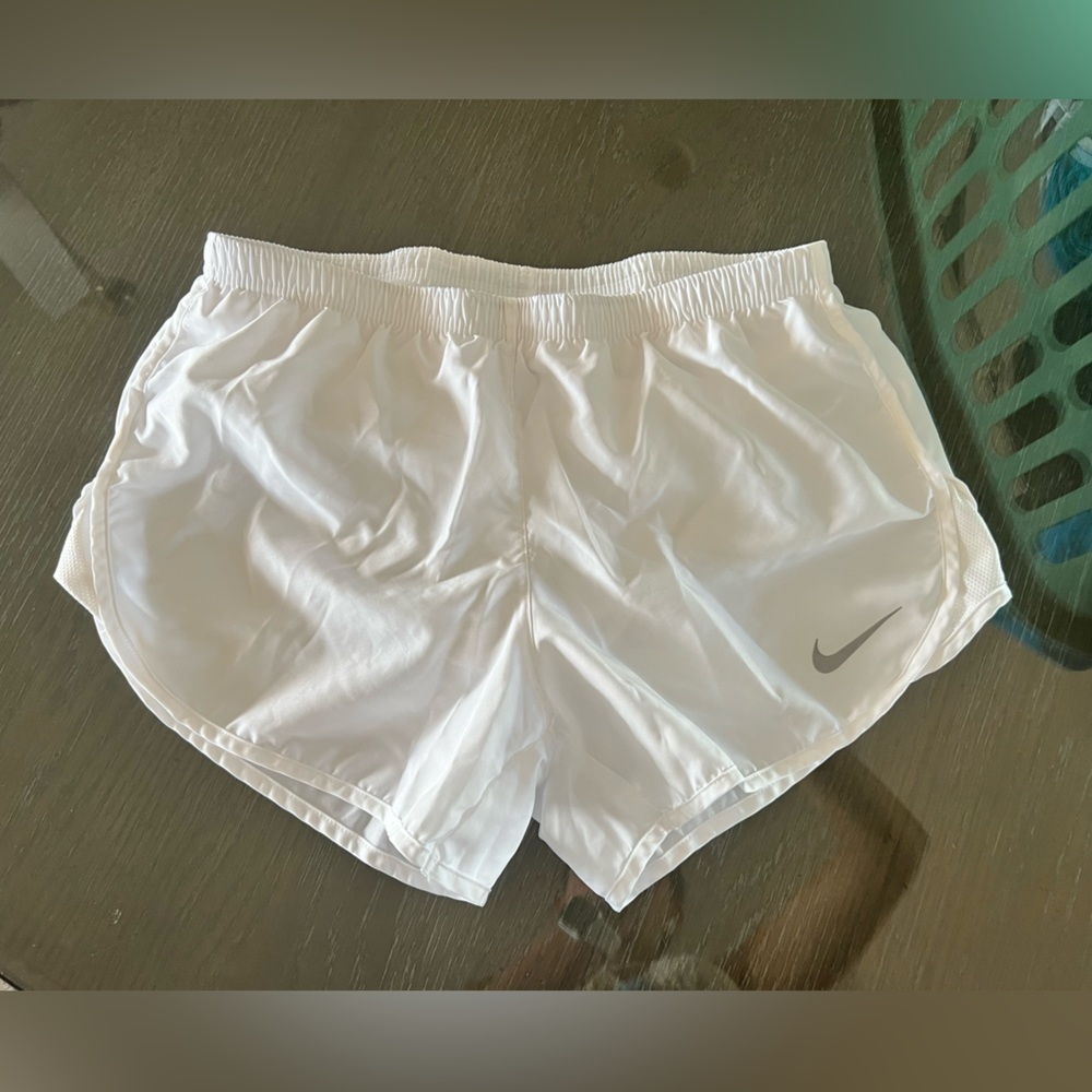 womens white nike running shorts